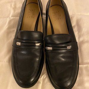 Naturalizer Black Loafer